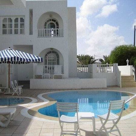 Hotel Flamingo Beach Mezraia Bagian luar foto
