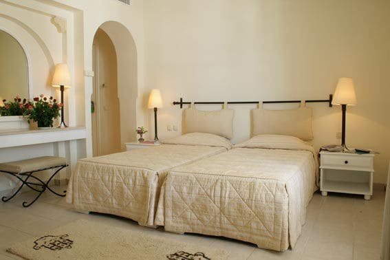 Hotel Flamingo Beach Mezraia Bagian luar foto