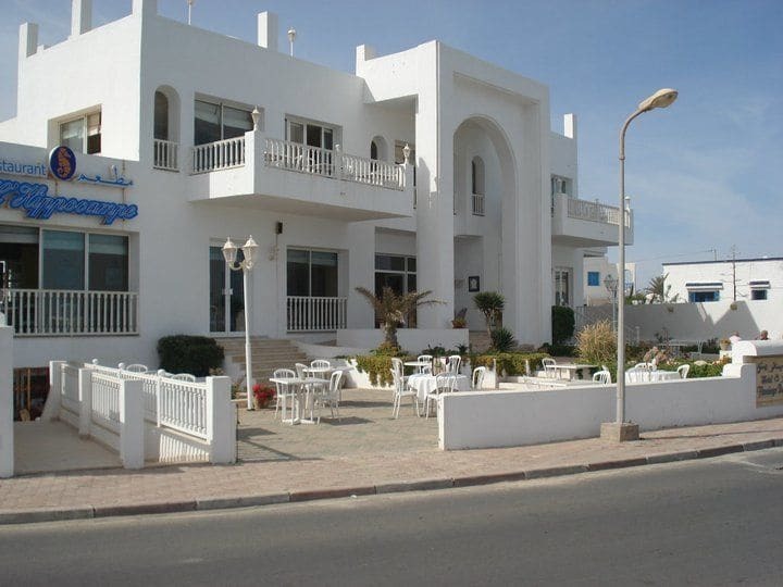 Hotel Flamingo Beach Mezraia Bagian luar foto